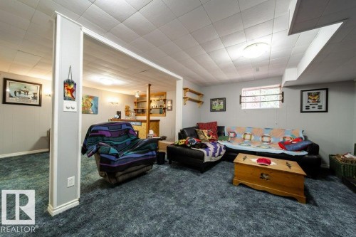 4823 10 Avenue, Edmonton, AB 