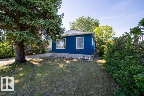 4823 10 Avenue, Edmonton, AB 