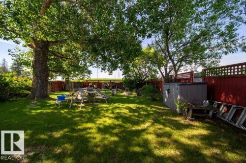 4823 10 Avenue, Edmonton, AB 