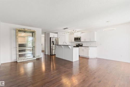 17130 7A Avenue, Edmonton, AB 