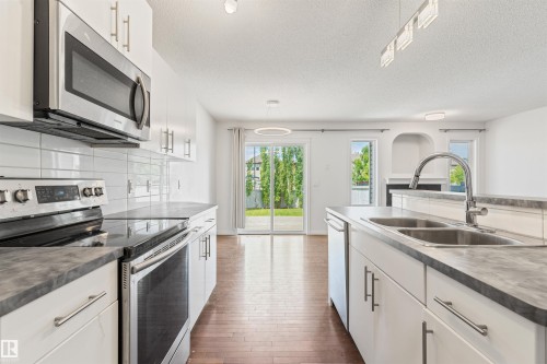 17130 7A Avenue, Edmonton, AB 