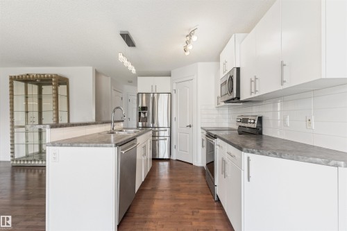 17130 7A Avenue, Edmonton, AB 