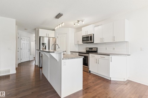 17130 7A Avenue, Edmonton, AB 
