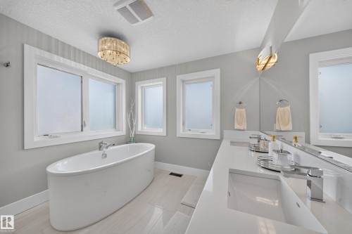 4407 Westcliff Close, Edmonton, AB 