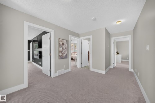 4407 Westcliff Close, Edmonton, AB 