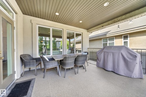 4407 Westcliff Close, Edmonton, AB 