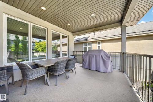 4407 Westcliff Close, Edmonton, AB 