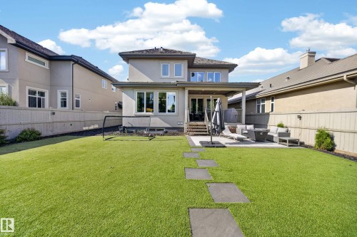 4407 Westcliff Close, Edmonton, AB 