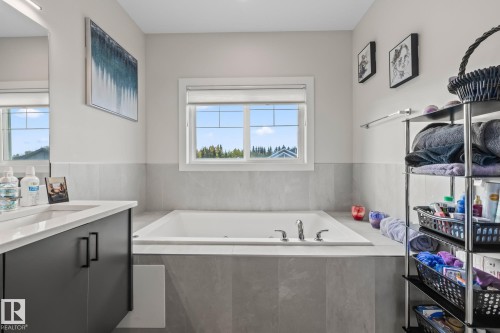 568 Merlin Landing Landing, Edmonton, AB 
