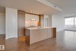 #3901 10360 102 ST NW NW Edmonton, AB T5J 0K3