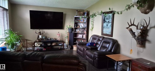 Living room - 10523 105 Street, Westlock, AB 