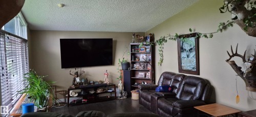 Living room - 10523 105 Street, Westlock, AB 