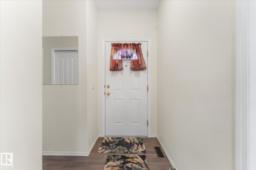 18 Hillcrest Court, Spruce Grove, AB 