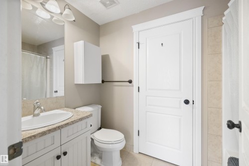 Bathroom - #206 10232 115 St Nw, Edmonton, AB 