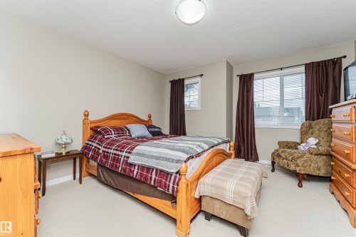 16423 134 Street, Edmonton, AB 