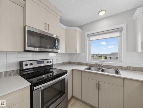 6 1203 163 Street, Edmonton, AB 