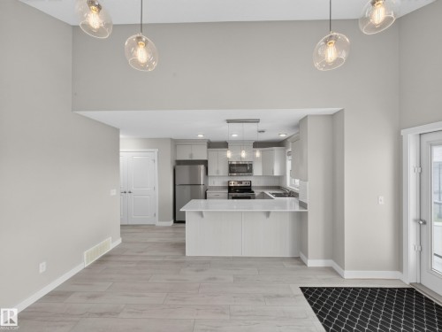 6 1203 163 Street, Edmonton, AB 