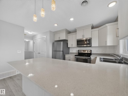 6 1203 163 Street, Edmonton, AB 