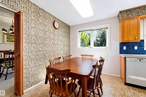8723 137 Street, Edmonton, AB 