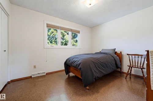 8723 137 Street, Edmonton, AB 
