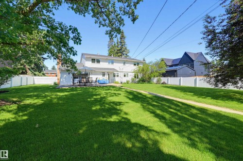 8723 137 Street, Edmonton, AB 