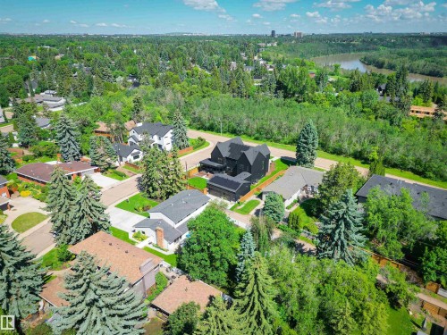 8723 137 Street, Edmonton, AB 