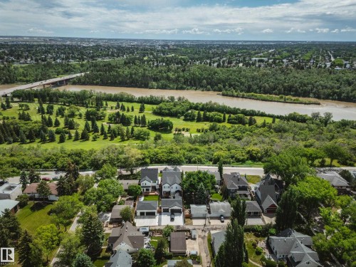 7308 Ada Boulevard, Edmonton, AB 