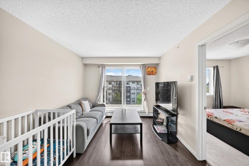 416 3357 16A Avenue, Edmonton, AB 