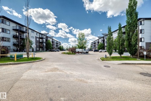 416 3357 16A Avenue, Edmonton, AB 
