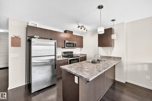 416 3357 16A Avenue, Edmonton, AB 