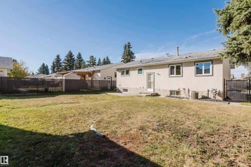 30 Brampton Street S, Spruce Grove, AB 
