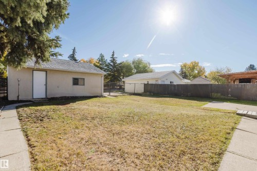 30 Brampton Street S, Spruce Grove, AB 