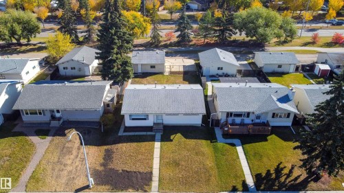 30 Brampton Street S, Spruce Grove, AB 