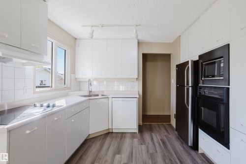 30 Brampton Street S, Spruce Grove, AB 