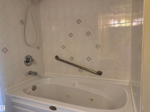 5503 Centennial Drive, Wetaskiwin, AB 