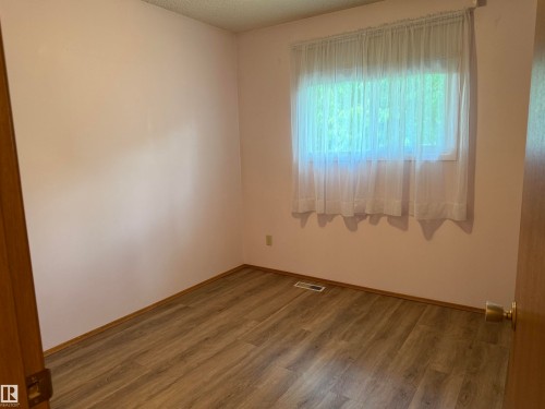 5503 Centennial Drive, Wetaskiwin, AB 