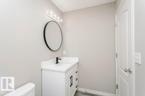 101 3010 33 Avenue, Edmonton, AB 