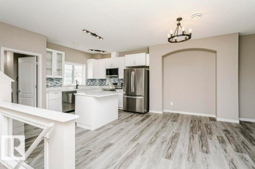 101 3010 33 Avenue, Edmonton, AB 