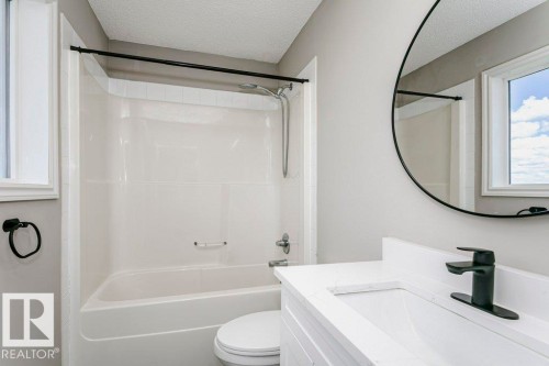 101 3010 33 Avenue, Edmonton, AB 