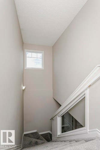 101 3010 33 Avenue, Edmonton, AB 