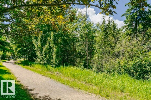 101 3010 33 Avenue, Edmonton, AB 