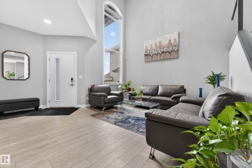 1231 26 Street, Edmonton, AB 