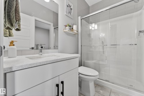 1231 26 Street, Edmonton, AB 