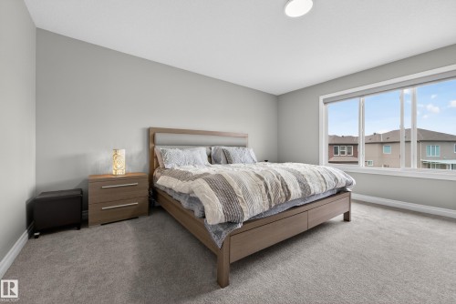 1231 26 Street, Edmonton, AB 