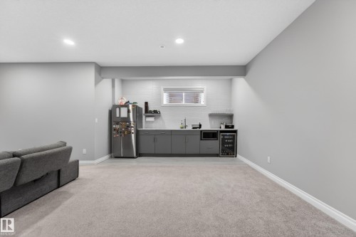 1231 26 Street, Edmonton, AB 