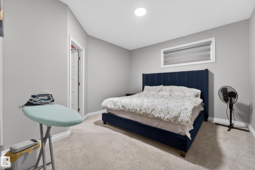 1231 26 Street, Edmonton, AB 
