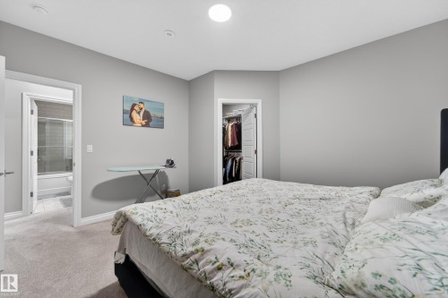 1231 26 Street, Edmonton, AB 