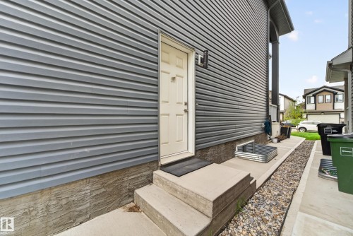 1231 26 Street, Edmonton, AB 