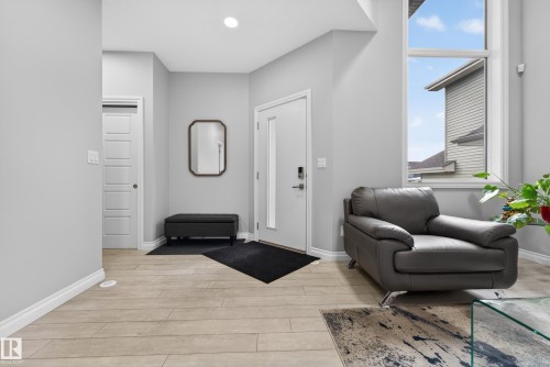 1231 26 Street, Edmonton, AB 
