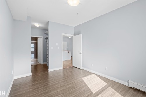 307 10611 117 Street, Edmonton, AB 